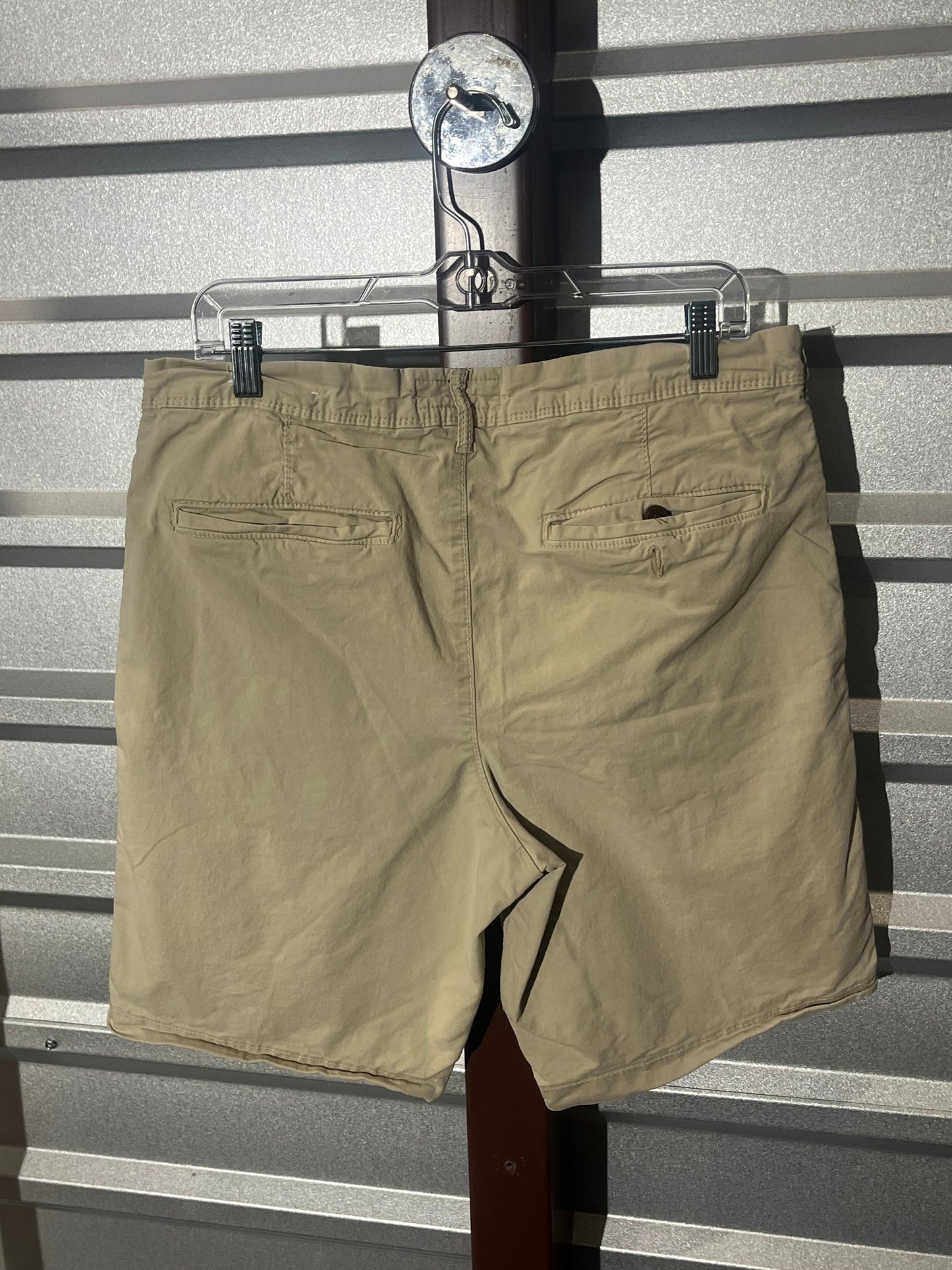 American Eagle Shorts. 32x9