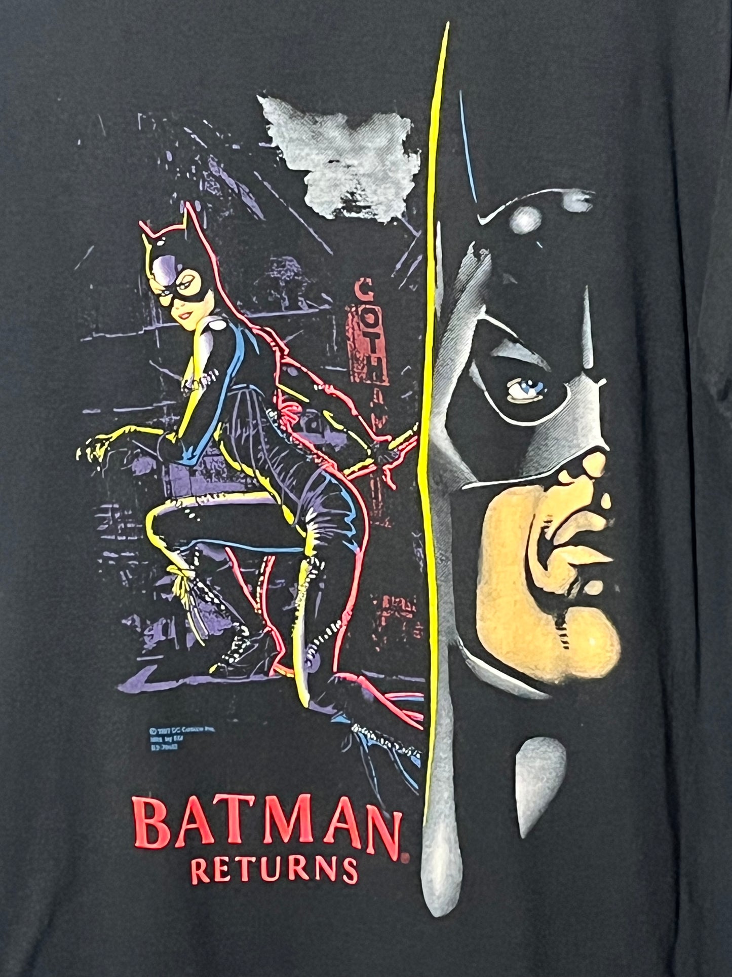 1992 Batman Returns T-shirt. L
