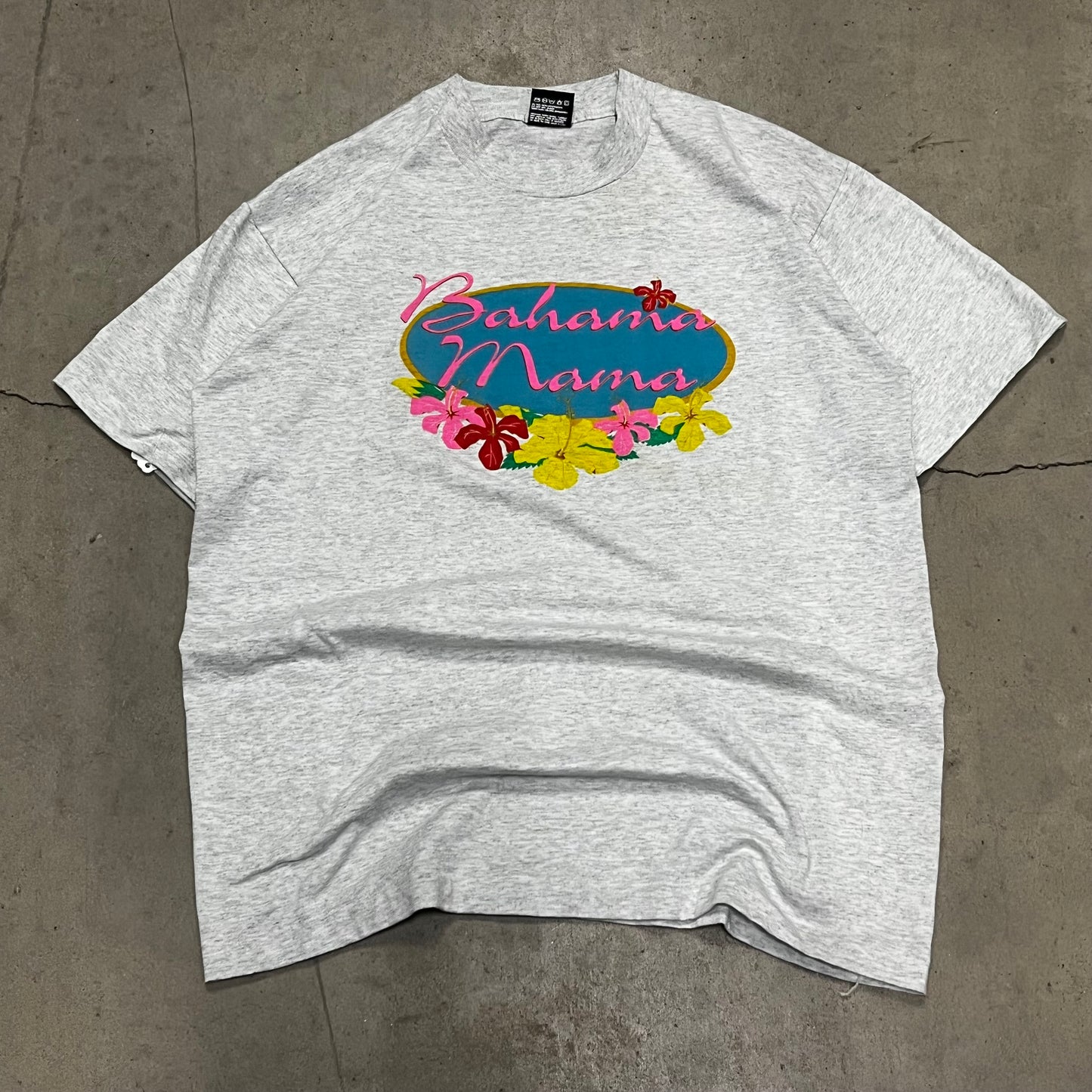 Bahama Mama T-shirt. L