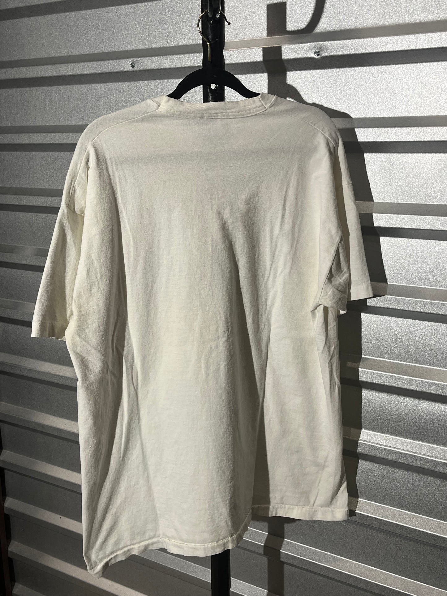 90s Native American T-shirt. (2x)