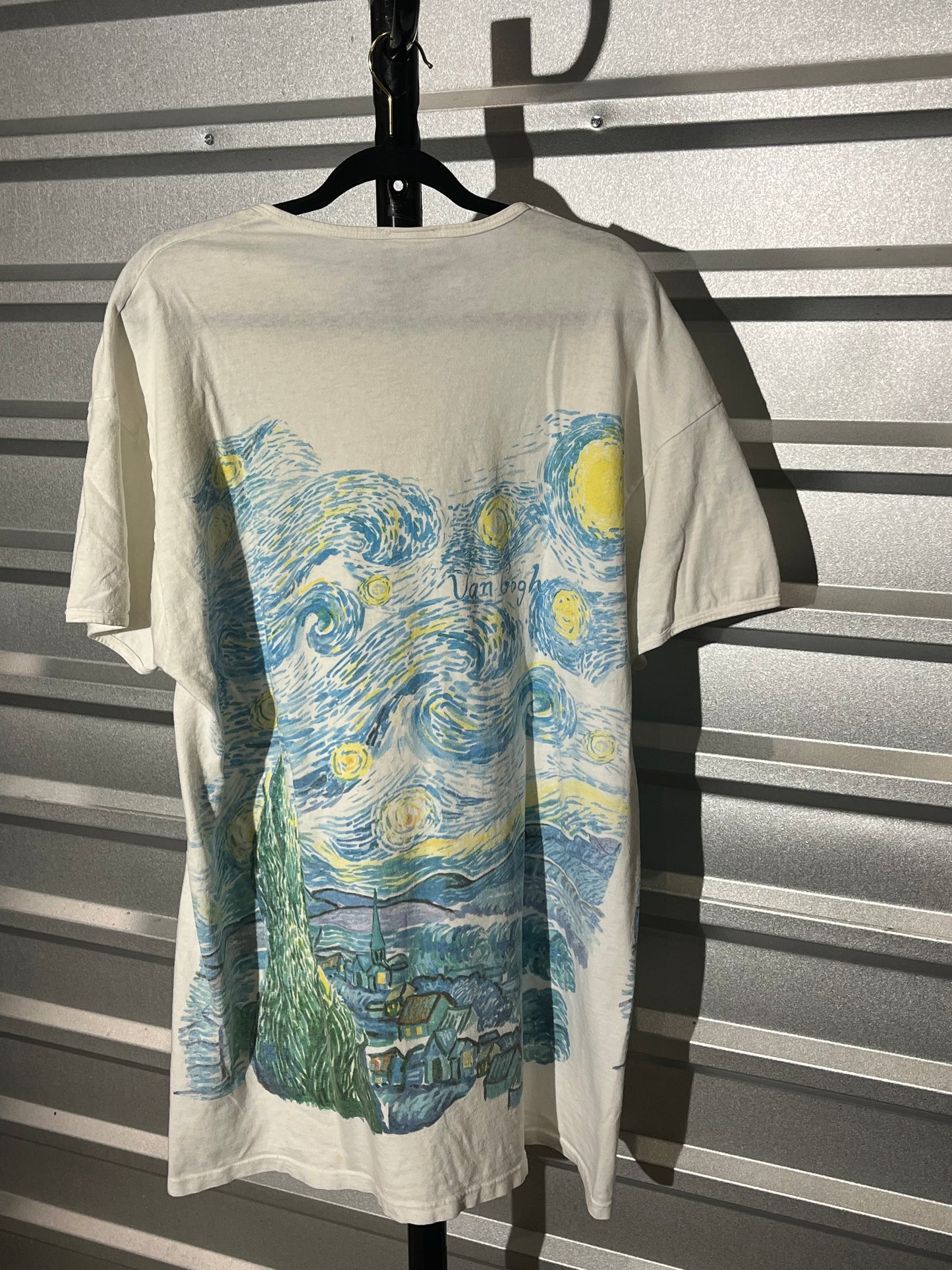 Van Gogh T-shirt. (2x)
