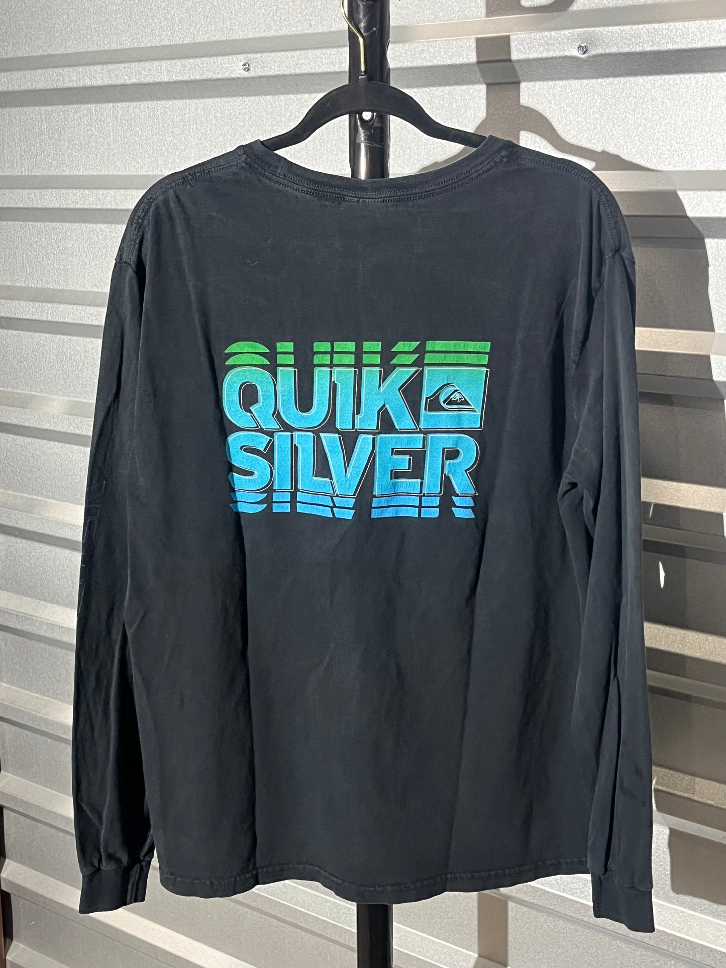 Quick Silver Longsleeve. (L)