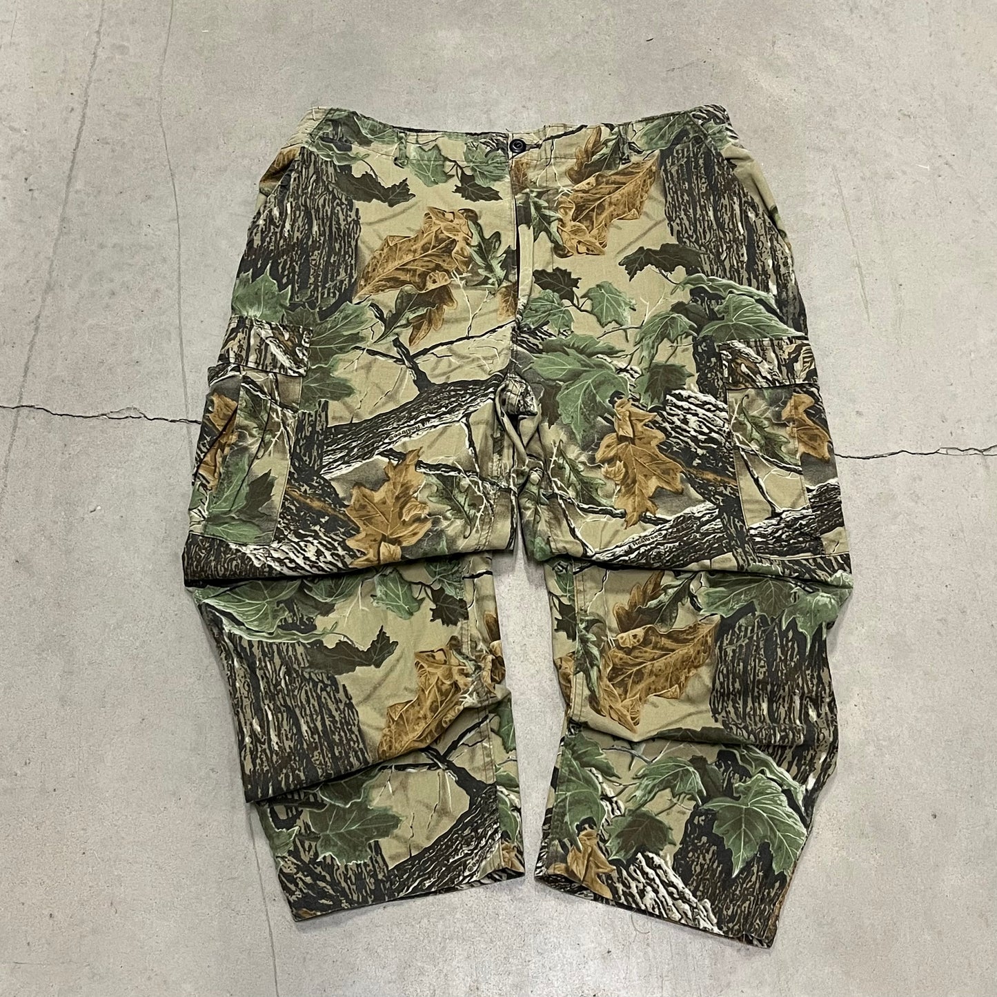 Camo Pants. 36x28