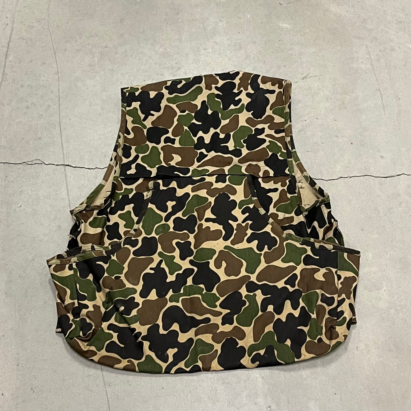 Camo Vest. Large