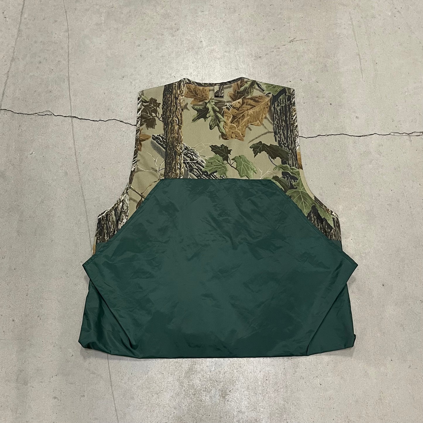 Camo Vest. Medium