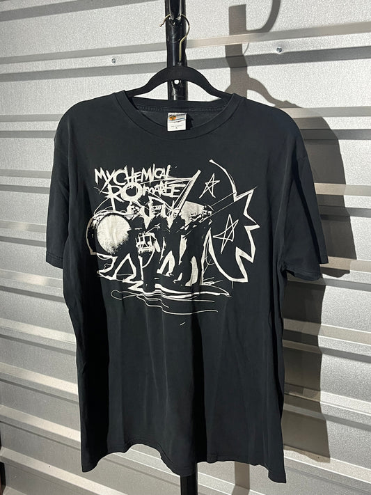 My Chemical Romance Band T-shirt. (Xl)