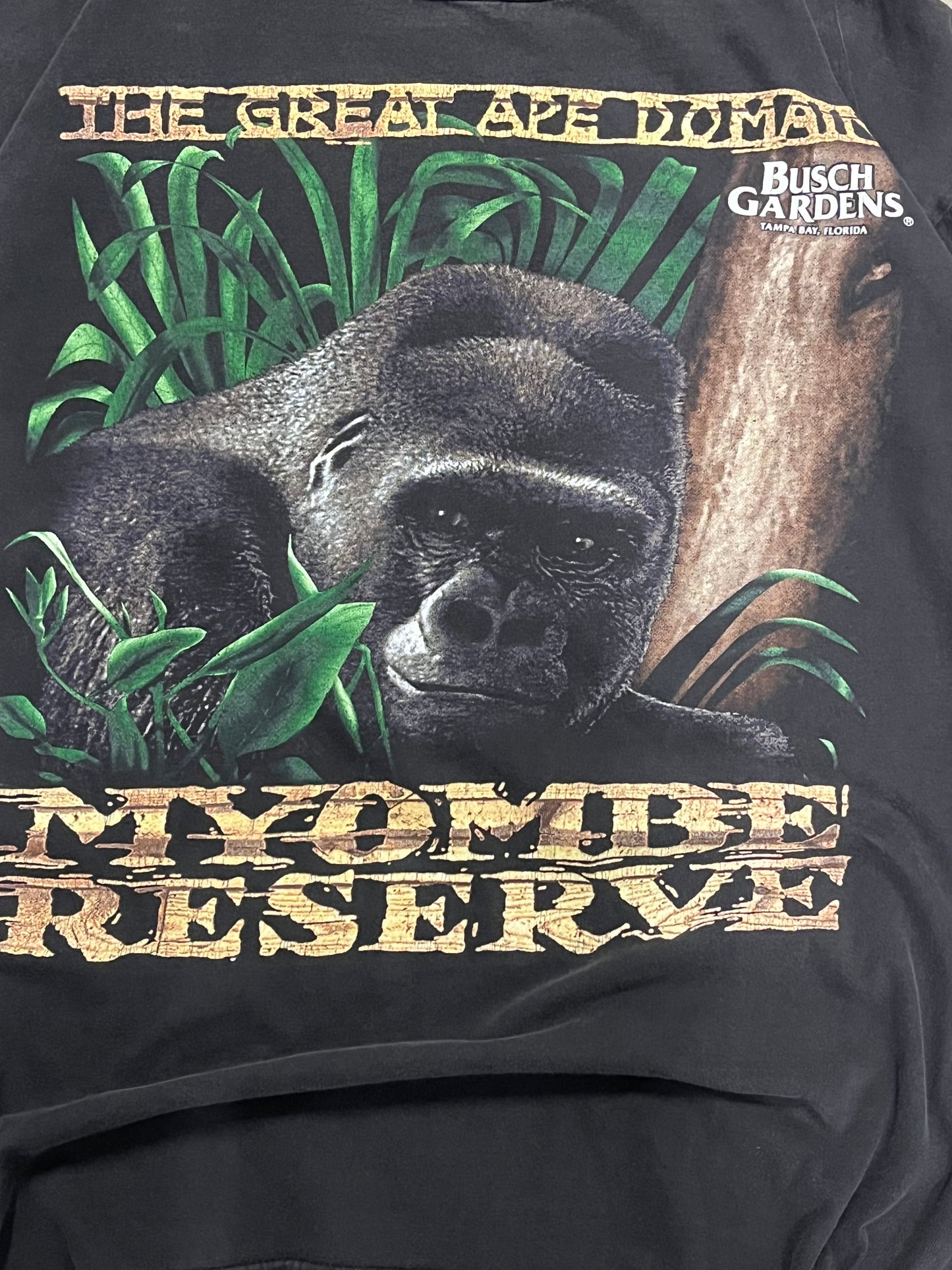 Monkey Nature T-shirt. Xl