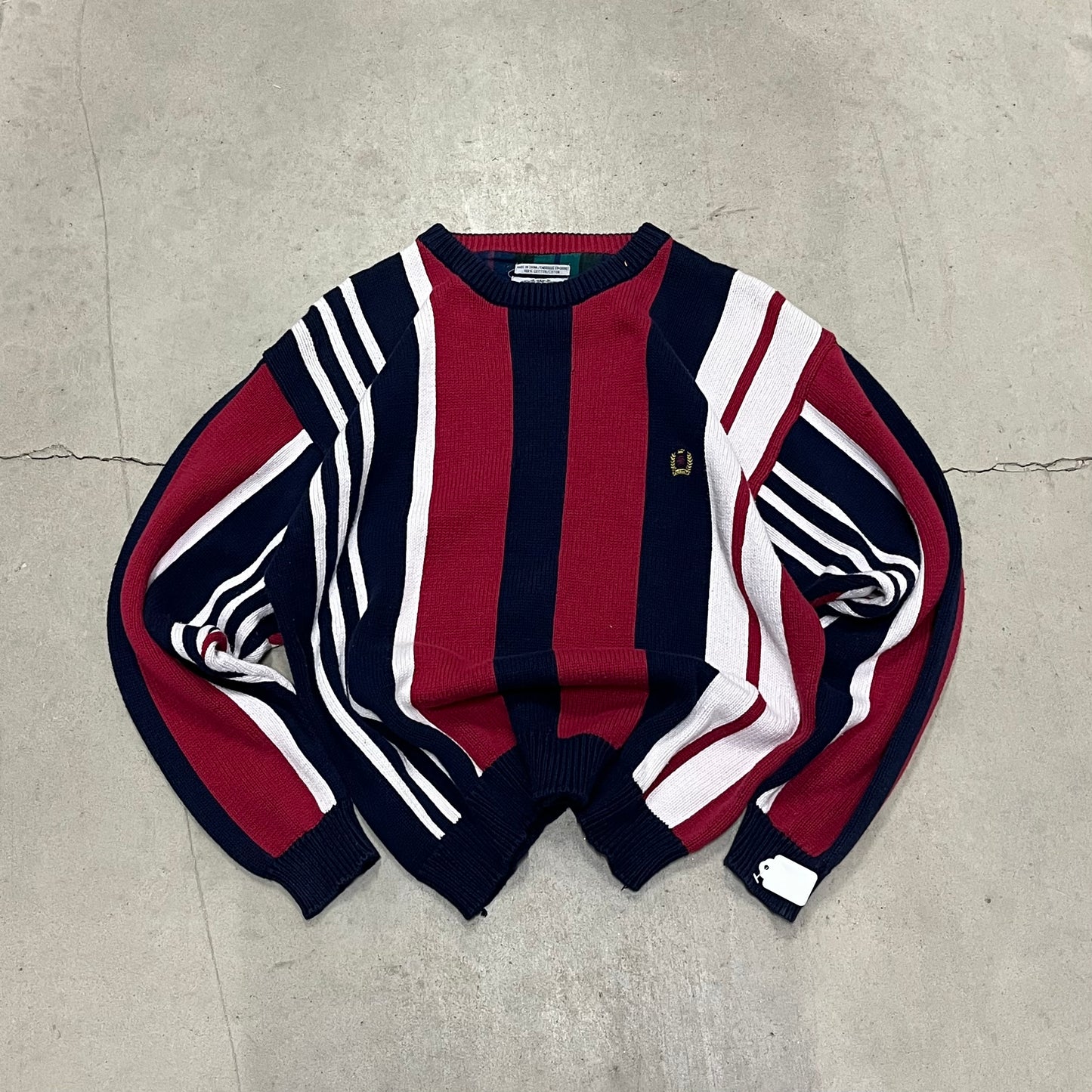 Stripped Sweater. Medium