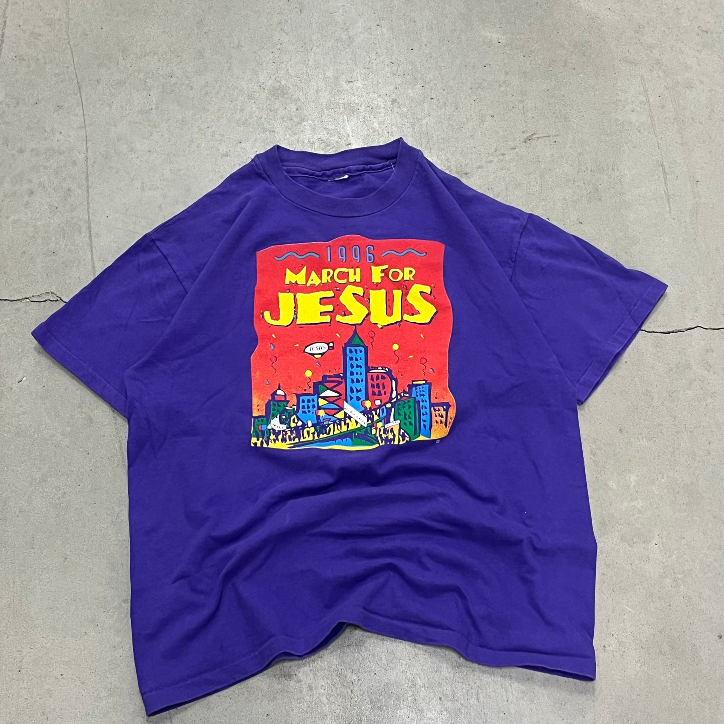 Vintage Jesus T-shirt. L